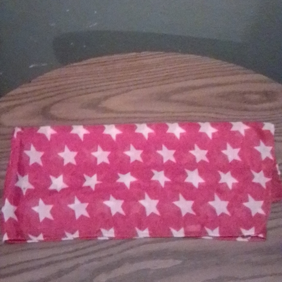 Scarves (5 Assorted) - Picture 5 of 5